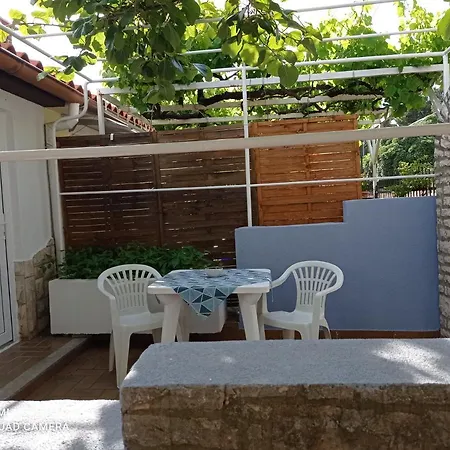 Studio Apartman Premantura פרמנטורה