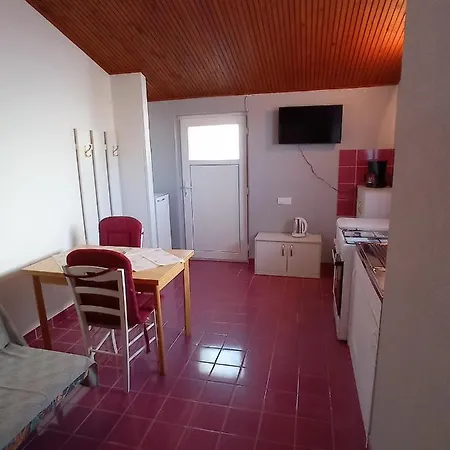 Studio Apartman Premantura Premantura