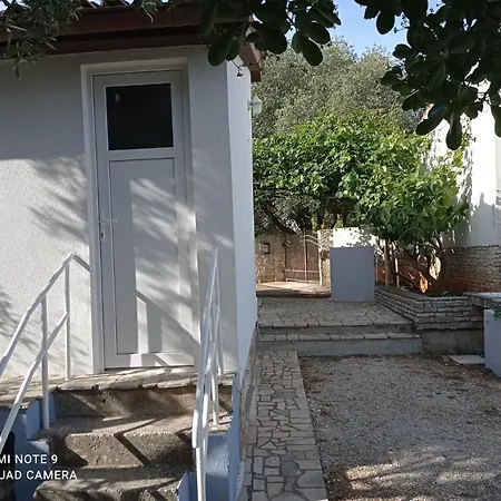Studio Apartman Premantura
